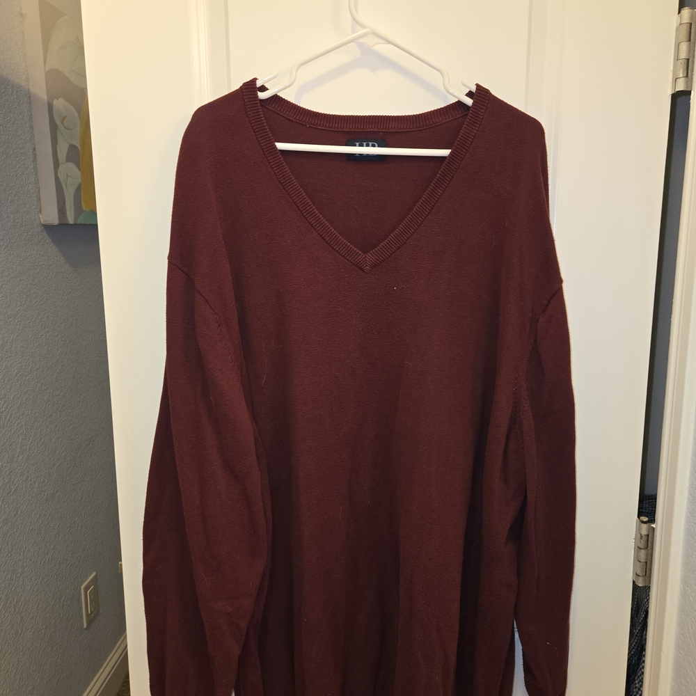 Harbor Bay Men's Deep Red V-Neck Sweater